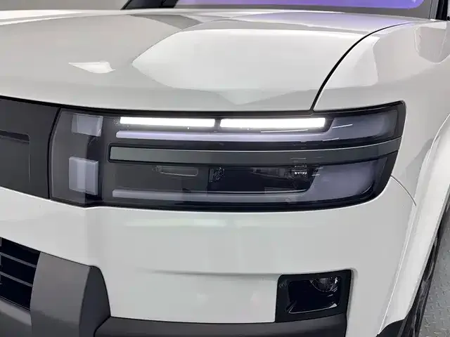 BYD FangChengBao Titanium 7 — Фото автомобиля 15