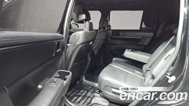 Hyundai Santa Fe MX5 — Фото автомобиля 12