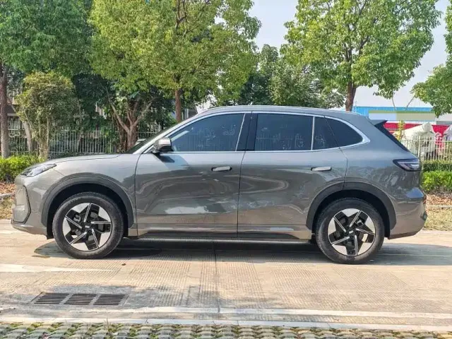 Geely Galaxy E5 — Фото автомобиля 2