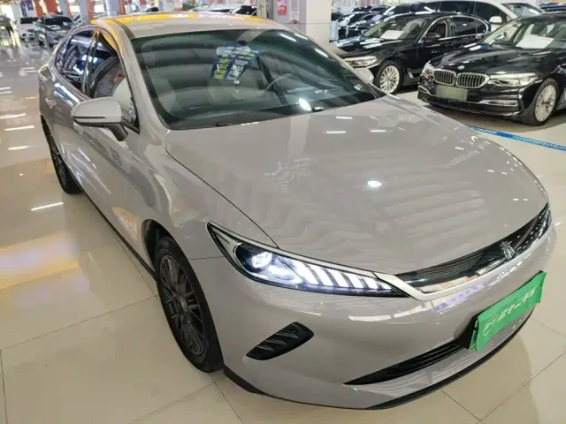 BYD Qin PLUS — Фото автомобиля 3