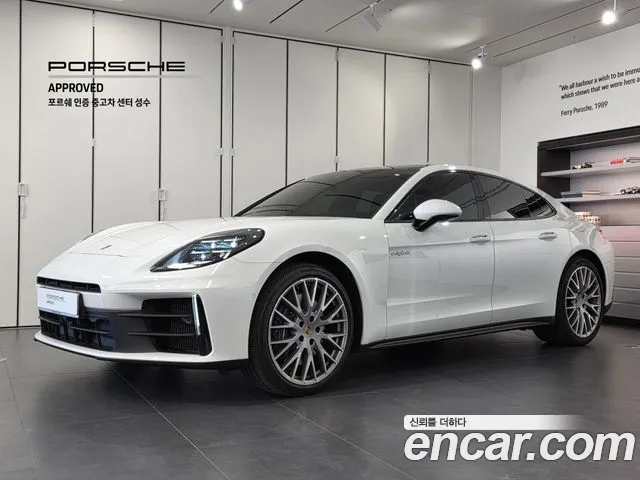 Фотография автомобиля — Porsche Panamera