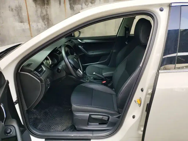 Skoda Octavia — Фото автомобиля 14