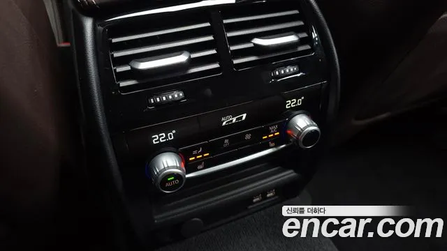BMW 5 Series G30 — Фото автомобиля 15
