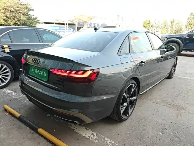 Audi A4L — Фото автомобиля 6