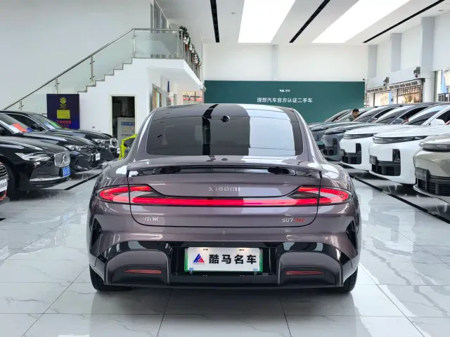 Xiaomi SU7 — Фото автомобиля 14