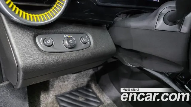 ChevroletGMDaewoo Trax Trax Кроссовер — Фото автомобиля 14