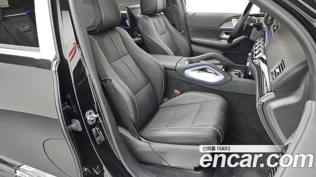 Mercedes-Benz GLS-Class — Фото автомобиля 22