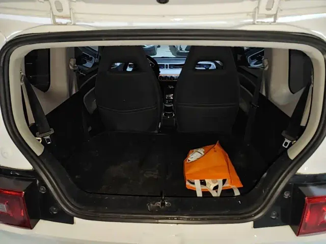 Wuling Hongguang Mini EV — Фото автомобиля 21