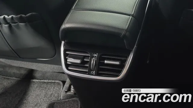 Hyundai Grandeur — Фото автомобиля 30