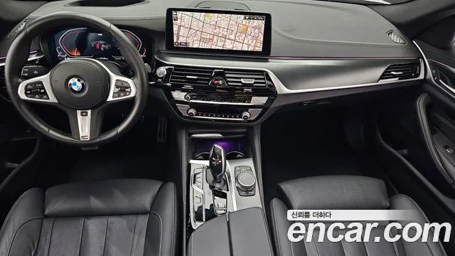 BMW 5 Series G30 — Фото автомобиля 7