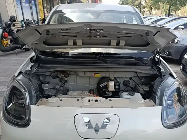 Wuling Hongguang Mini EV — Фото автомобиля 19