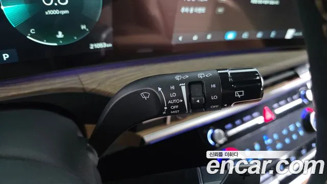 Hyundai Santafe Santa Fe (MX5) Бензин 2.5T 2WD — Фото автомобиля 23
