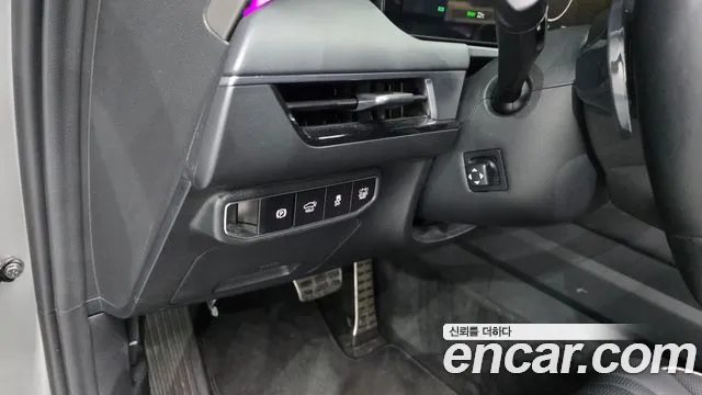 Kia K8 K8 (New) Hybrid — Фото автомобиля 29