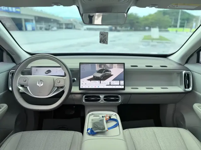 Leapmotor Leapmotor B10 2025 510 Joy Edition — Фото автомобиля 9