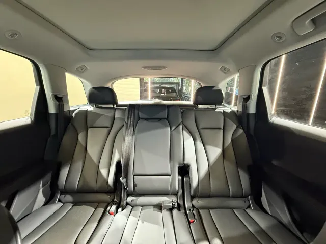Audi Q7 — Фото автомобиля 15