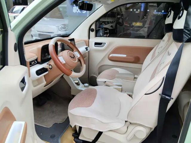 Wuling Hongguang Mini EV — Фото автомобиля 4