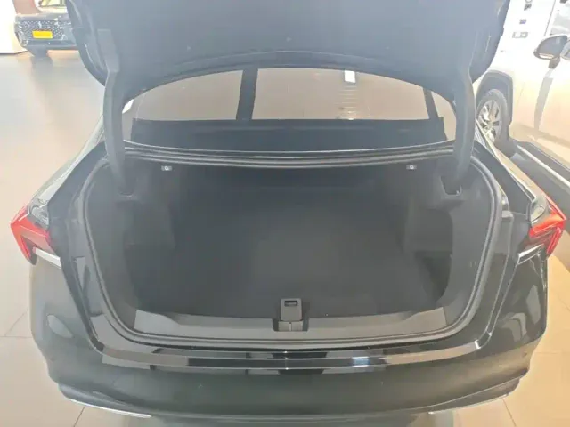 Buick LaCrosse — Фото автомобиля 18
