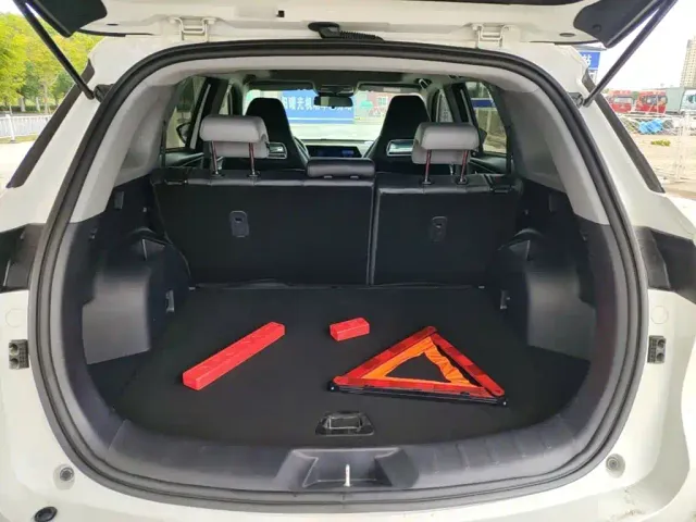 Changan CS75 Plus — Фото автомобиля 14