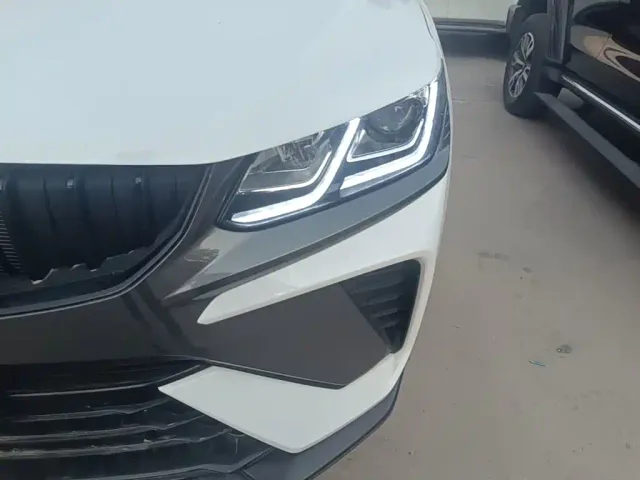 Geely Binyue — Фото автомобиля 23