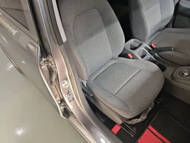 Wuling Hongguang — Фото автомобиля 24