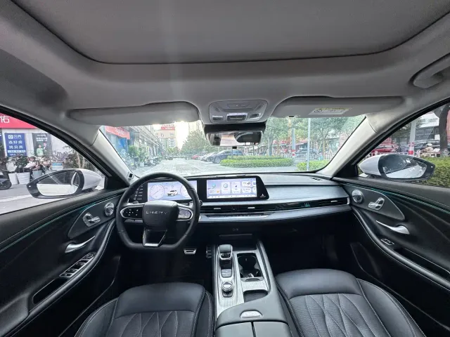 Chery Arrizo 8 — Фото автомобиля 10