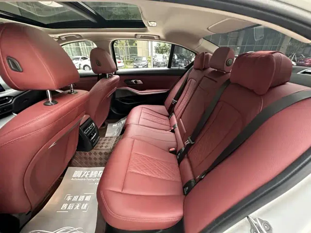 BMW 3 Series — Фото автомобиля 7