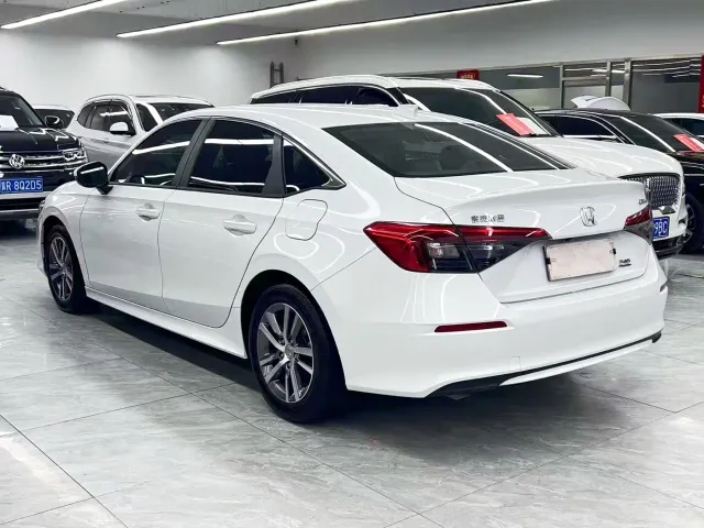 Honda Civic — Фото автомобиля 4