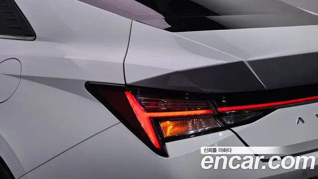 Hyundai Avante CN7 — Фото автомобиля 8