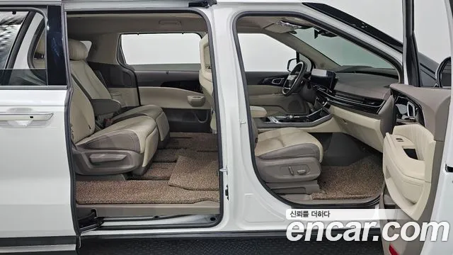 Kia Carnival 4th Gen — Фото автомобиля 16