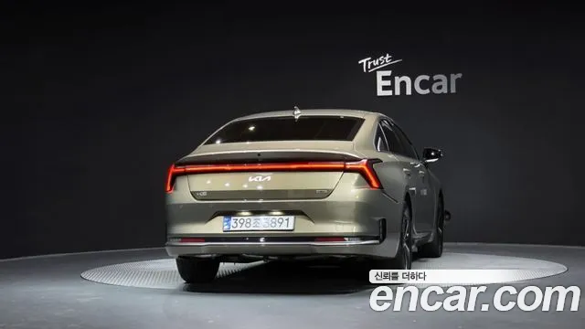 Kia K8 — Фото автомобиля 3