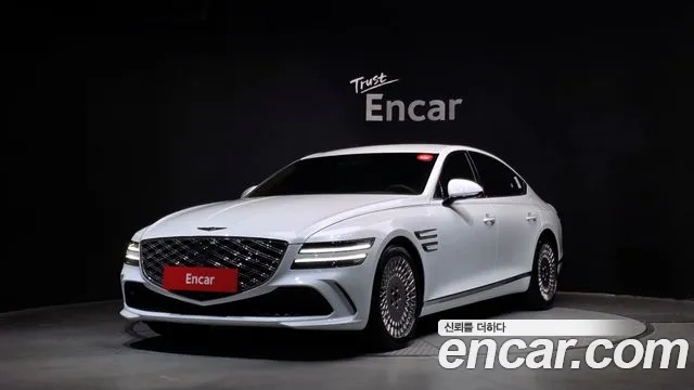Фотография автомобиля — Genesis G80 G80 (RG3) Бензин 2.5 турбо AWD