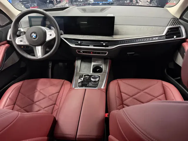 BMW X5 — Фото автомобиля 10