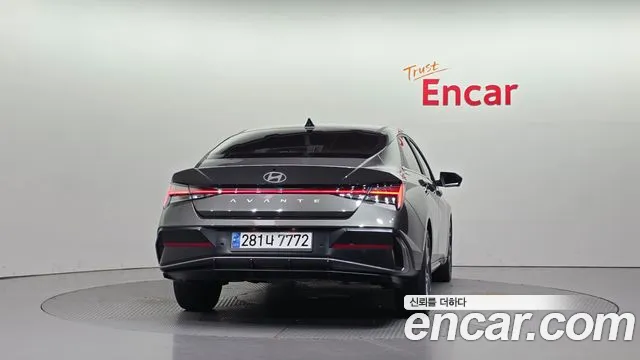 Hyundai AVANTE Новый Avante (CN7) — Фото автомобиля 4