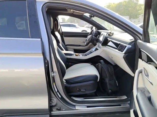 BYD Song PLUS — Фото автомобиля 24