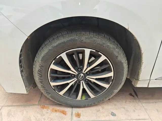 GAC Trumpchi M8 — Фото автомобиля 22