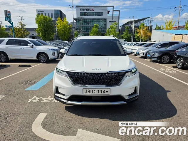 Фотография автомобиля — Kia Carnival Generation 4
