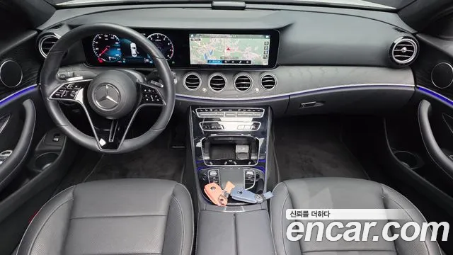 Mercedes-Benz E-Class — Фото автомобиля 6