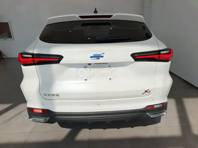 Changan Oushang X5 — Фото автомобиля 5