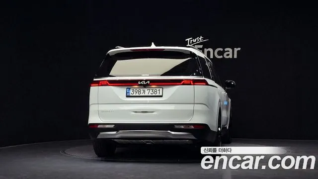 Kia Carnival — Фото автомобиля 4