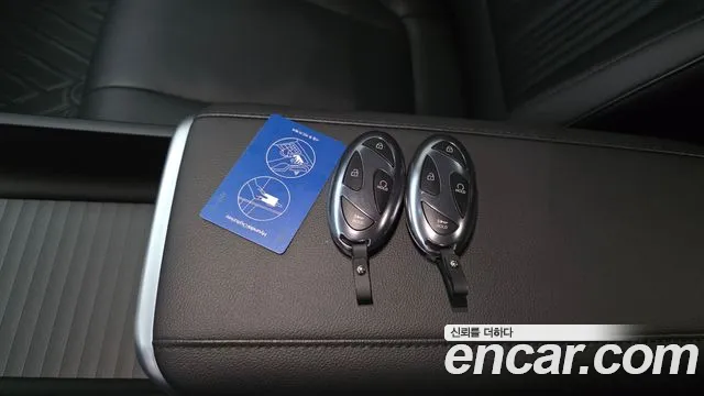 Hyundai Grandeur GN7 — Фото автомобиля 28