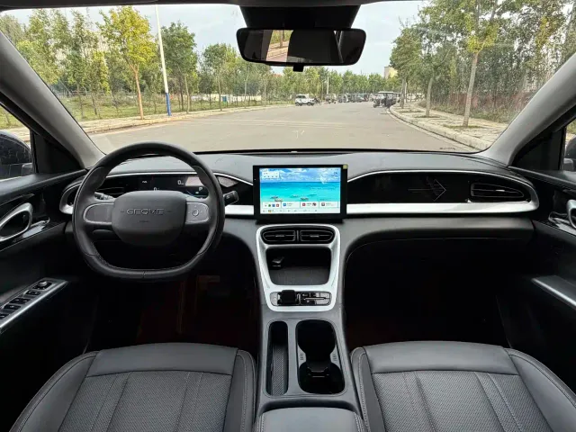 Geely Starry Wish — Фото автомобиля 12