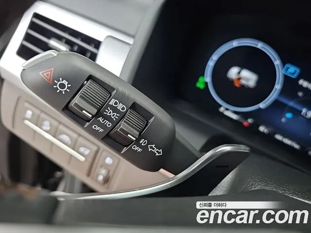 KG_Mobility_Ssangyong Rexton All Rexton Дизель 2.2 4WD — Фото автомобиля 13