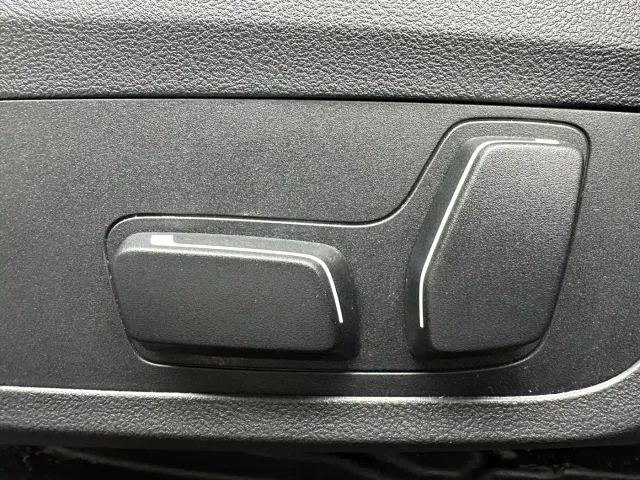 BMW 3 Series — Фото автомобиля 14