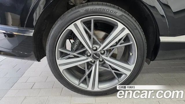 Genesis GV80 — Фото автомобиля 3