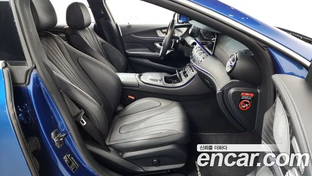 Mercedes-Benz CLS-Class — Фото автомобиля 25