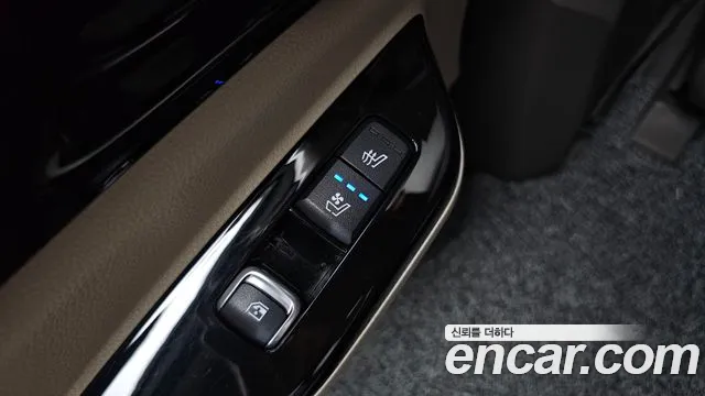 Kia Canival Carnival 4 поколение Дизель 9 мест Signature — Фото автомобиля 30