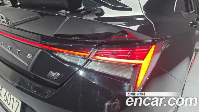 Hyundai Avante CN7 — Фото автомобиля 8
