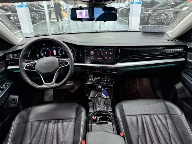 Volkswagen Passat — Фото автомобиля 6
