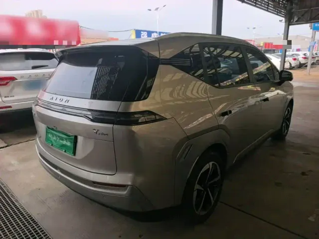 GAC Aion Y — Фото автомобиля 6