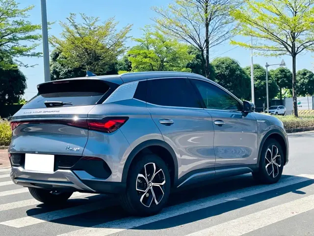 BYD Yuan PLUS — Фото автомобиля 5